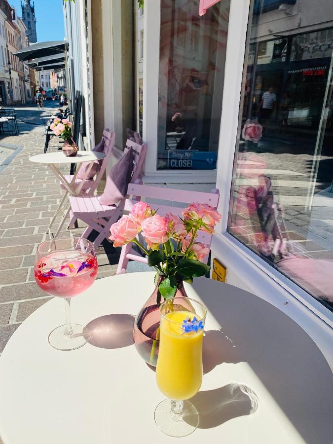 Couette-café The Flower *